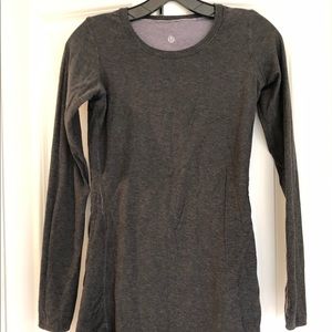 Lululemon long sleeve reversible shirt